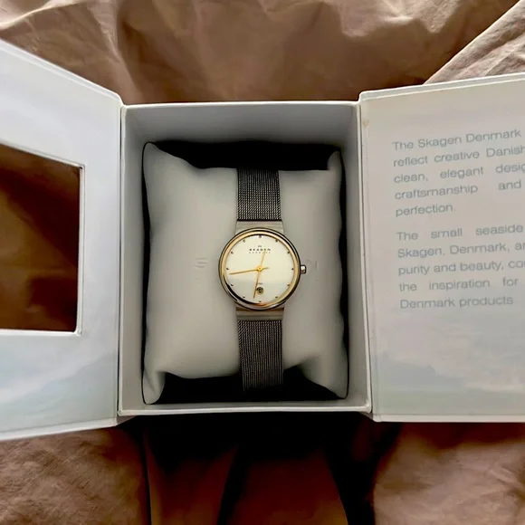 Skagen | Accessories | Skagen Womens Twotone Gold And Steel  display picture 1